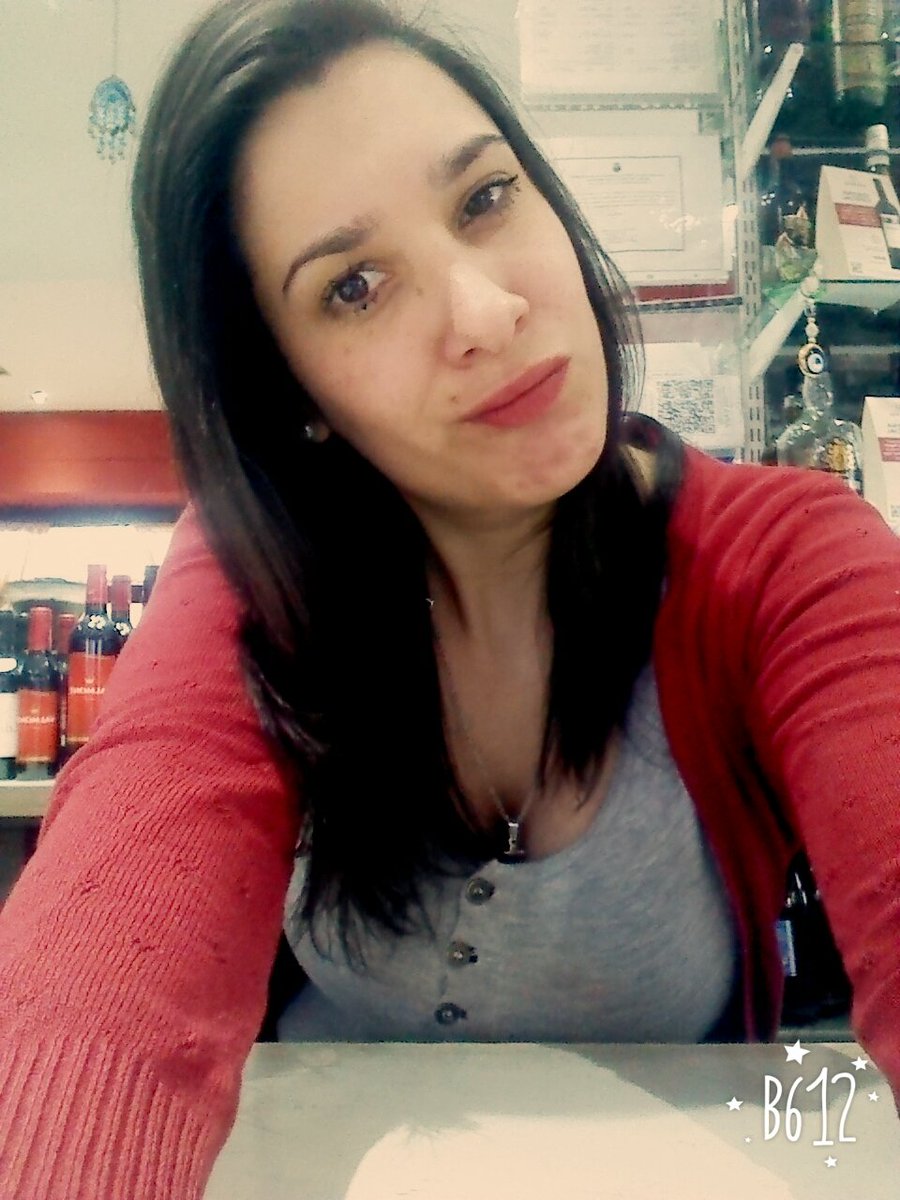 Yamilitta's tweet photo. & un día #MeAnime al #Cambio de look
✂💁💃 https://t.co/0lsCsfdQkg