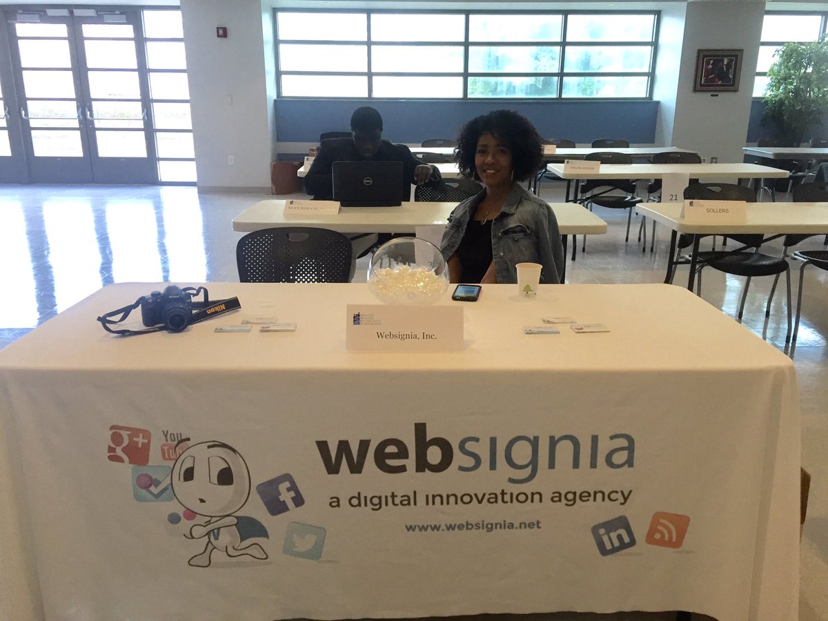 TheCircl's tweet photo. @websignia is a proud sponsor of @GNECorp. Stop by &amp; learn more about The Circl &amp; our digital innovation agency! https://t.co/gQmgxXABYW