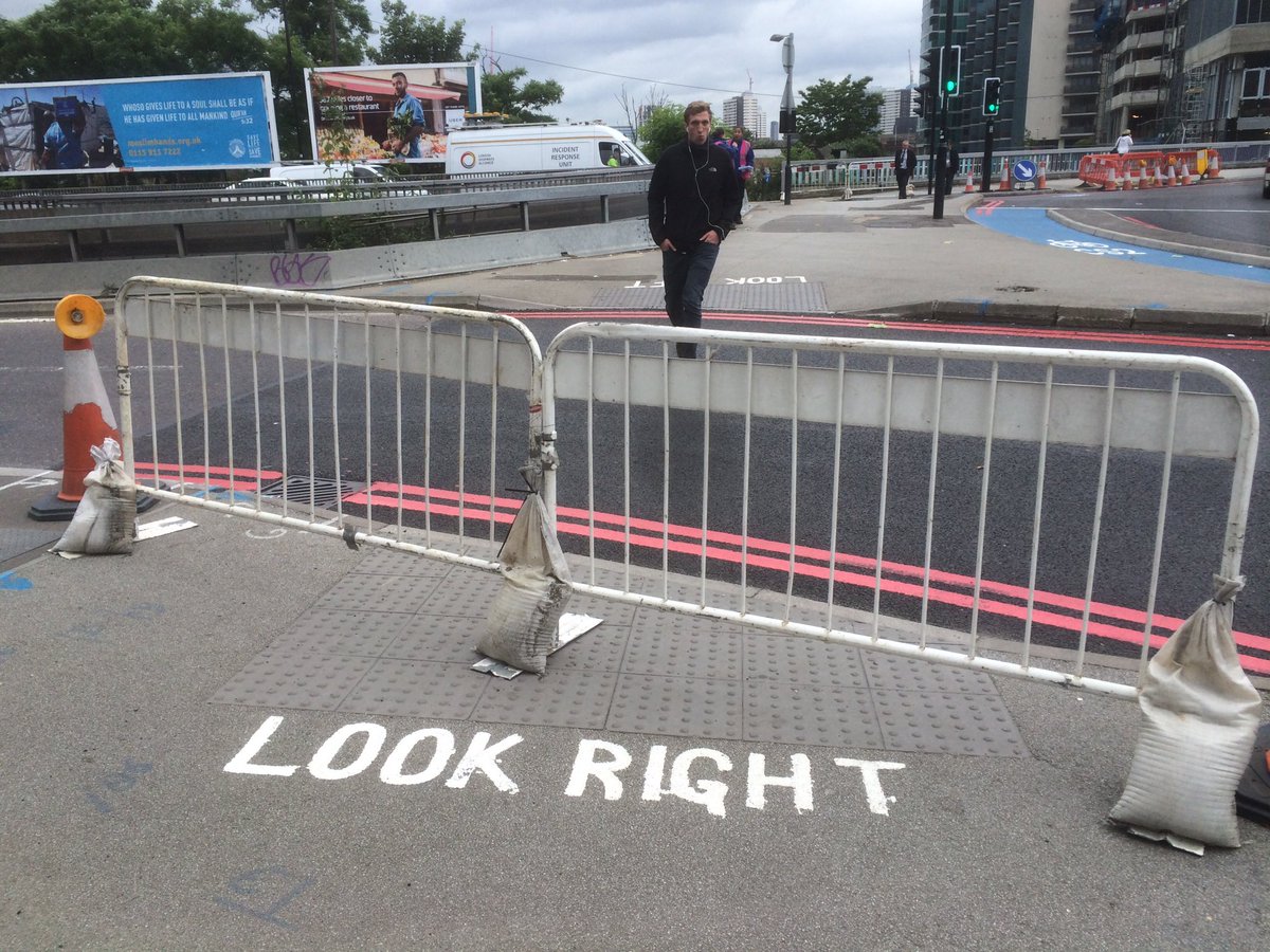 DylanAtLarge's tweet photo. .@TfL nobody will make 4 crossings instead of 2 at #BowRoundabout - keep the existing crossings @AndrewBoff https://t.co/wHrHwWSgtm