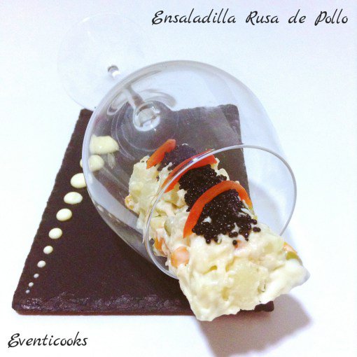 Aldelis_es's tweet photo. Una comida típica de #verano 
🍴 Ensaladilla Rusa de Pollo 🍴
Receta de @Eventicooks 👉 https://t.co/VrjiNPDUpB
De 10 👌 https://t.co/LUD5xI7uKB