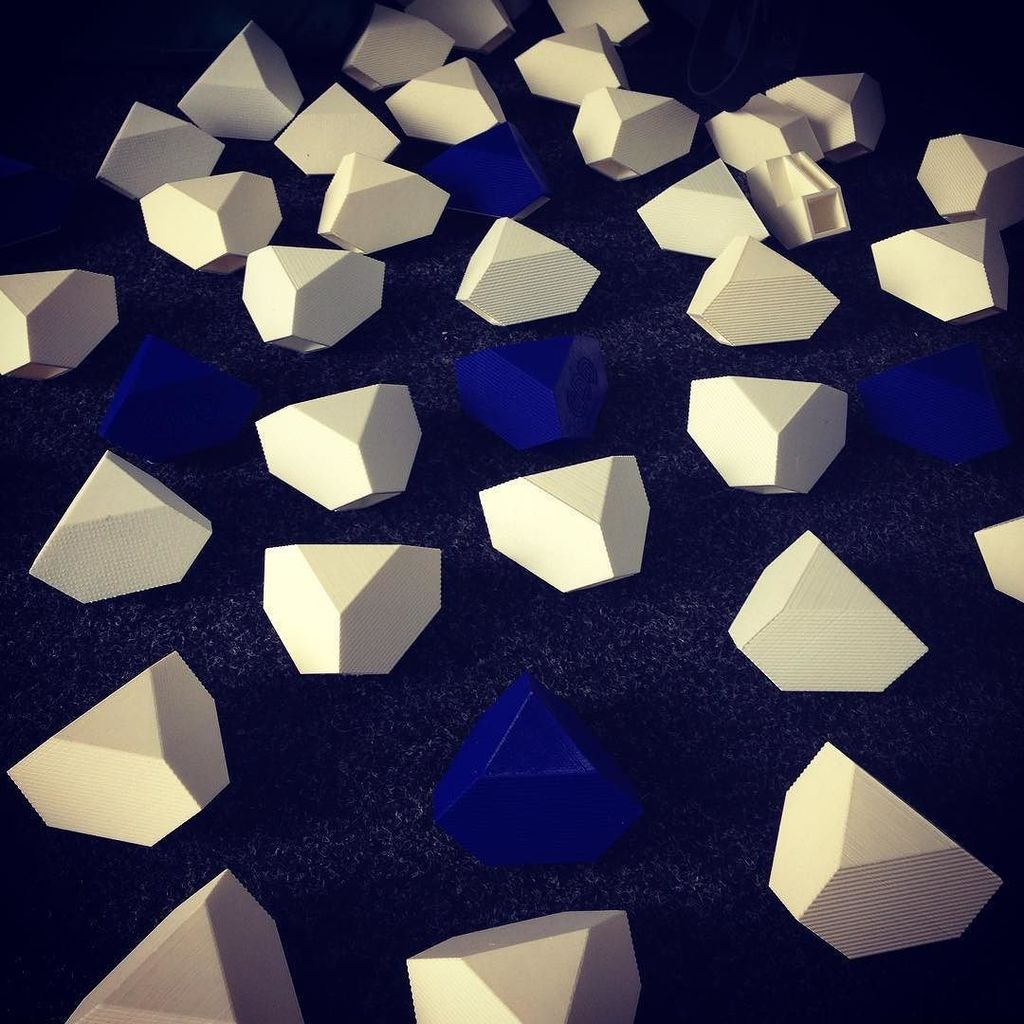 UAUproject's tweet photo. #gdd2016 here we come! #3dprinting #3dprint #3dprinter #design #productdesign #exhibition #uaudesign #uau #blue #wh… https://t.co/HPq8YLK8xv