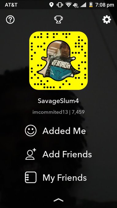 Somebody follow me on snap Imcommited13 https://t.co/OyFLEFYgxv