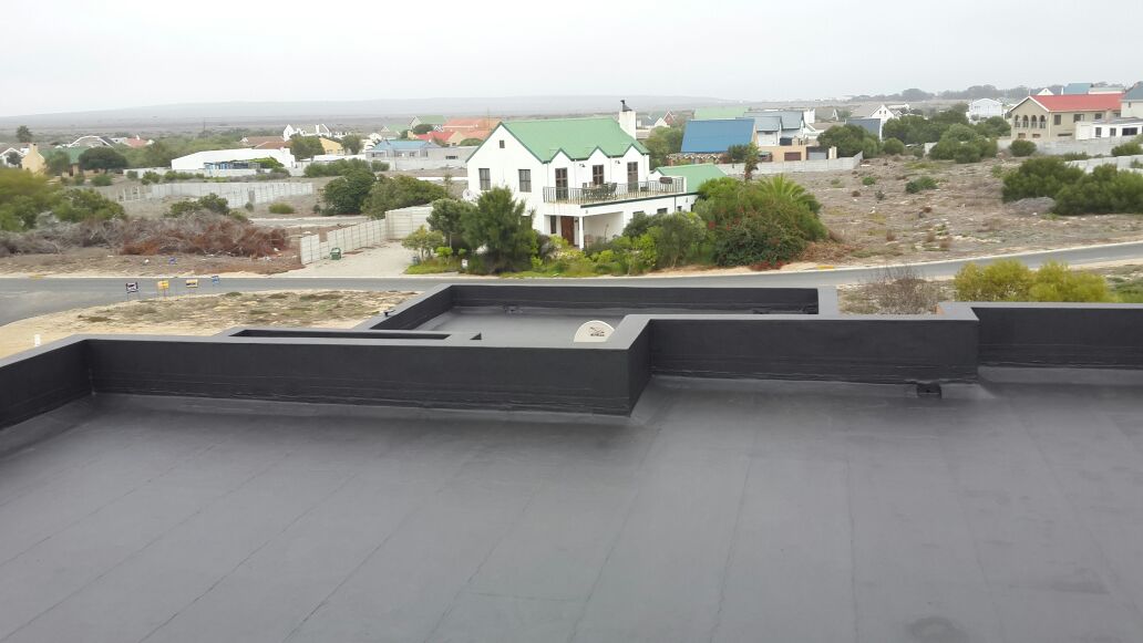 SealProSA's tweet photo. Waterproofing and sealing flat rooftop. #Sealpro #Waterbased #EcoFriendly save time and money #Better than torch on https://t.co/MUY6D3Iih5