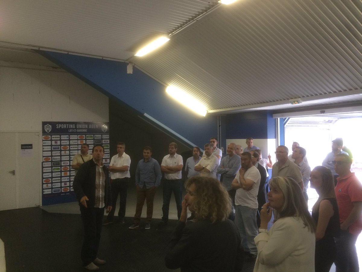 FiorBrandolin's tweet photo. Journée prévention #axa des risques flotte avec les directeurs de sites et formateurs #SATAR et #PRIMEVER https://t.co/Pb90nYjQGJ