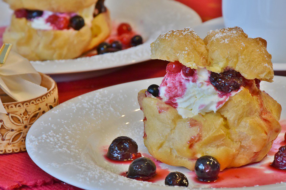 qatarliving's tweet photo. QL announced the final winner for the Ramadan writing contest! https://t.co/sLfvdYgLhn #QLcontest #Qatar #QLwinner https://t.co/Xd6leTuJ6O