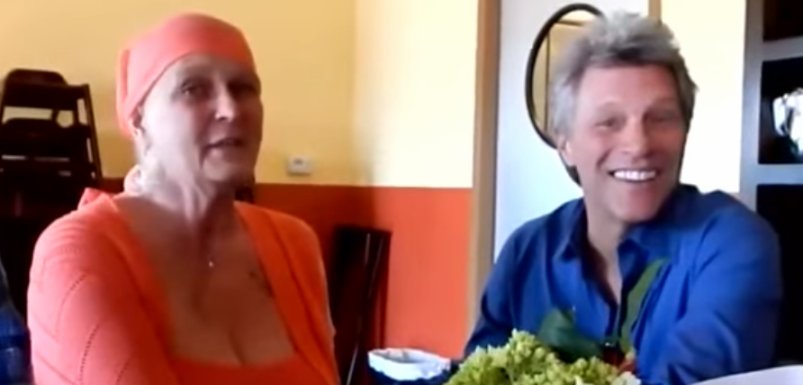 This woman with Stage 4 lung cancer got her dream with Jon Bon Jovi mydochub.com/jon-bon-jovi-c…