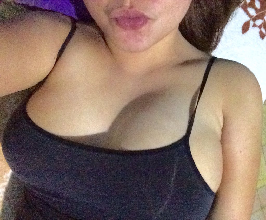 Marya_Dams's tweet photo. Do you love my nude video???
Find me here
https://t.co/UwSO98RG3k
https://t.co/V4Xu0PVG5k https://t.co/4bh2jhkLvL