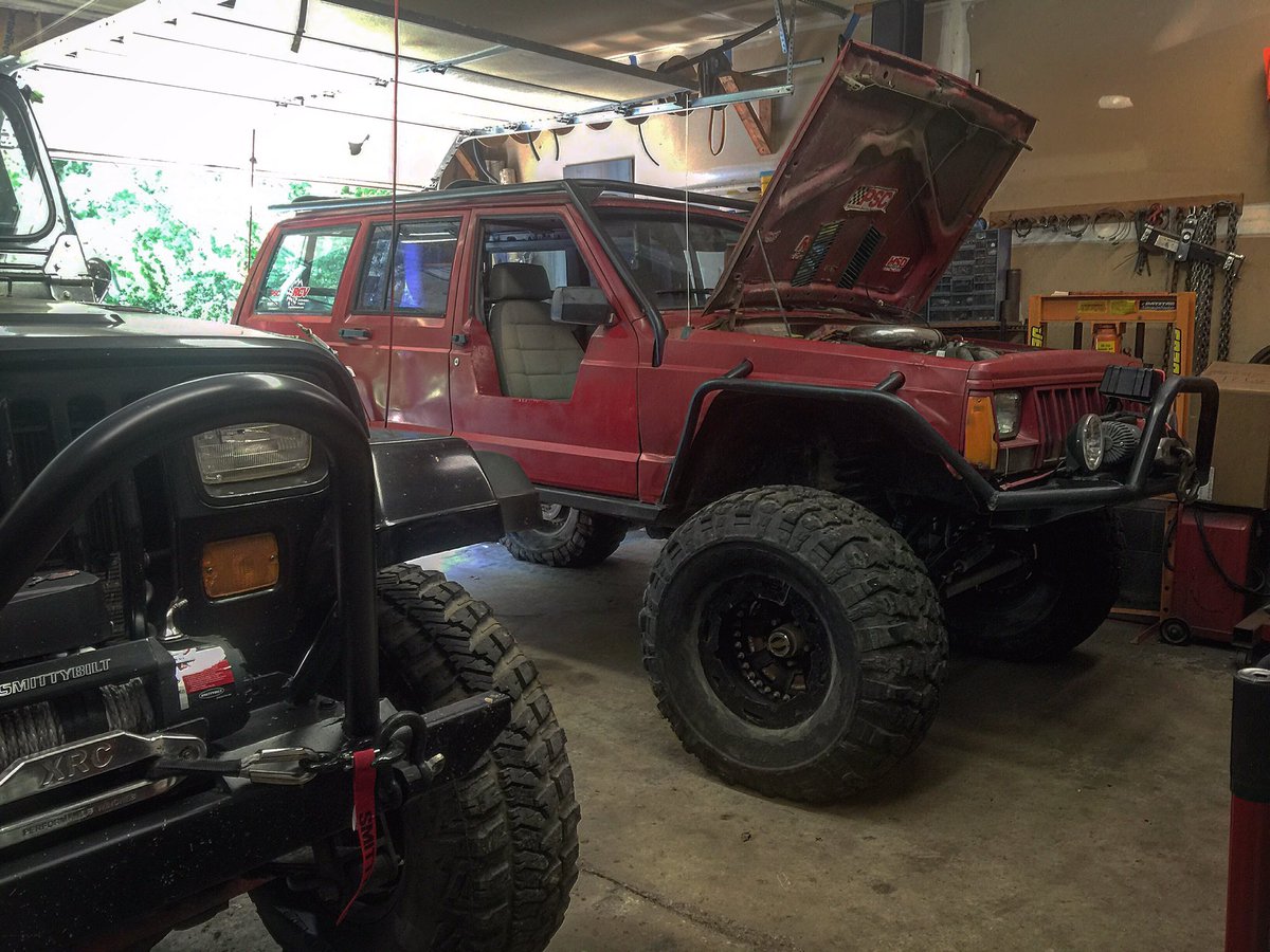 younto_offroad's tweet photo. Shop sexy factor just went up @Elite_Customs_ @adamsdriveshaft @WitsEndFab247 @THEJeepMafia @Jeep_Community #younto https://t.co/2EkG3z9Voo