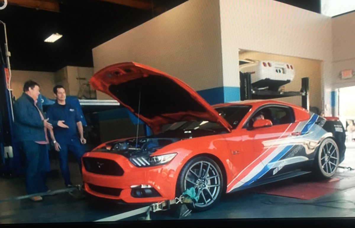 TrackHog_com's tweet image. Caught @mikebrewer &amp;amp; @EddChina checking out #velgenwheels on
#wheelerDealers series 13 ep5 while fixing1988 Mustang