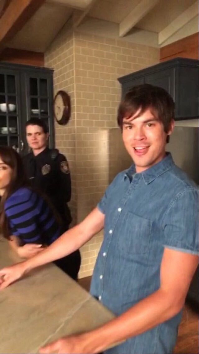 tyshleytrash's tweet photo. THERE MIGHT BE A HALEB LOVE SCENE. SHE'S WEARing his shirt, top 3 buttons are undone &amp; HER HAIR IS MESSY AT THE TOP https://t.co/3GtBjP7r8L
