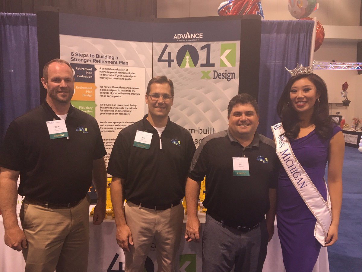 Advance_Capital's tweet photo. Great time, great people at #micpashow! Even Miss Michigan stopped by to talk about 401ks. Thank you @MichiganCPAs! https://t.co/CGtBdO3zkB