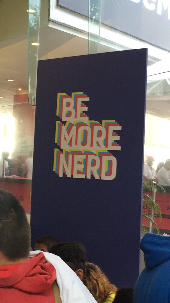 influenciaMx's tweet photo. Ready to #BeMoreNerd #TagDF https://t.co/ahpU4MHsdk