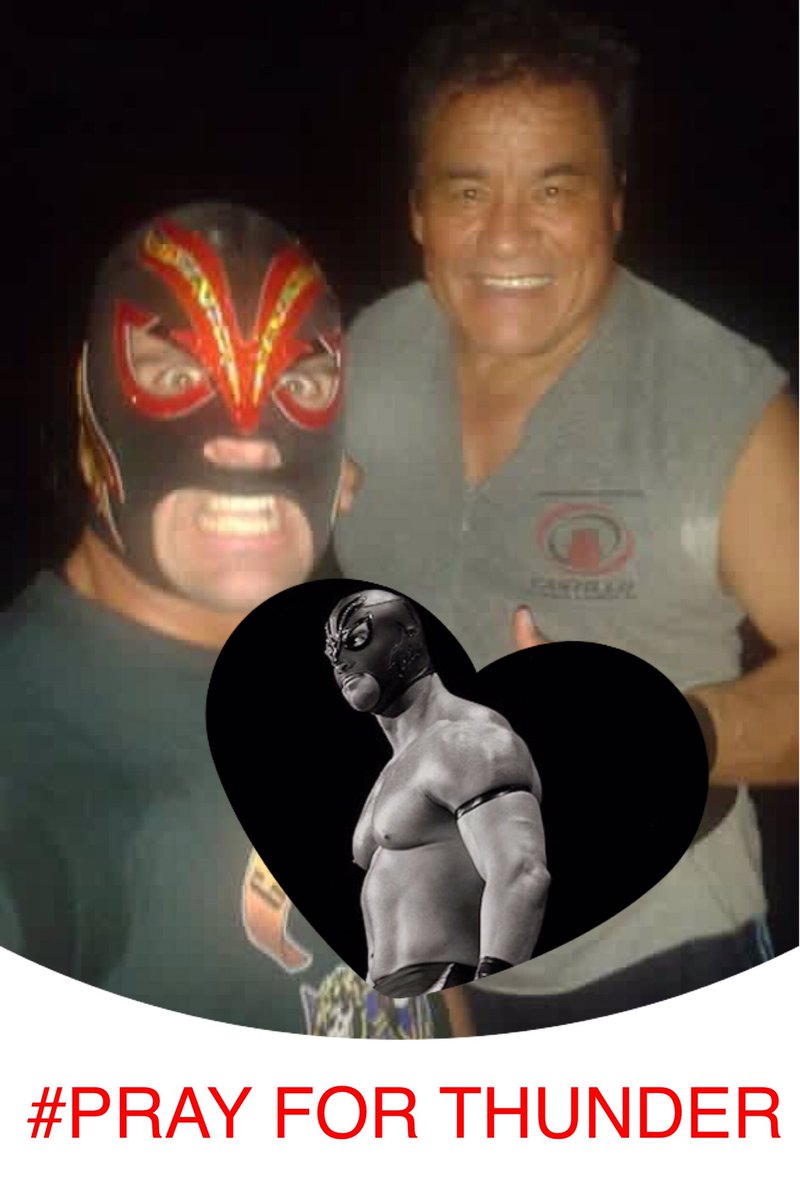 RyukyuDogDingo's tweet photo. #CMLL #satanico #prayforthunder #rd_pw @CMLL_OFICIAL @ryukyudragon_pw @njpw1972 https://t.co/zn7517tSYs