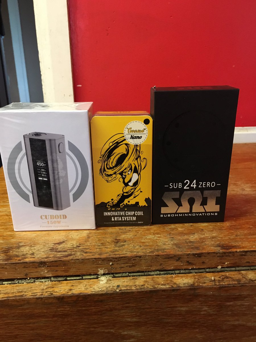 binj1984's tweet photo. #vapeshopping https://t.co/FPwEE1Mx7P
