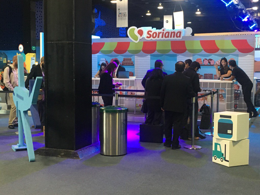 maniacmkt's tweet photo. Hoy también nos acompaña @TiendaSoriana en #FábricaDeNegocio @GS1_Mx https://t.co/8DELs9CvL4