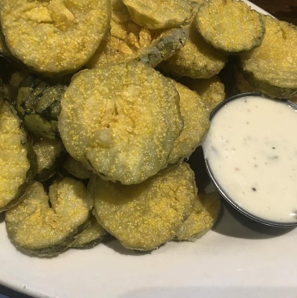 Happy hump day! Pairing fried pickle chips with our favorite @downeastcider.