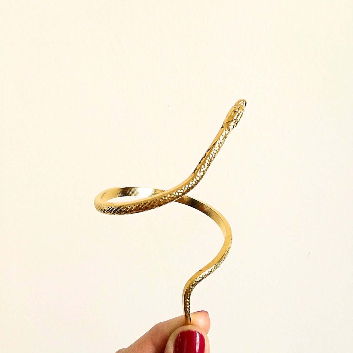 hellomoultmoult's tweet photo. Les merveilles de Laure Mory sur https://t.co/kpPAUgz3z6 !
https://t.co/OwFjNl9hAG
#lauremory #bijoux #moultmoult https://t.co/ktx9loTOfj