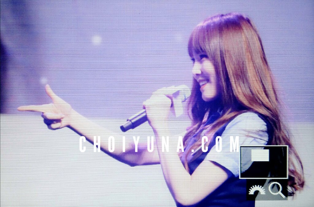 choiyuna_com's tweet photo. 160629 삼성 청춘문답 #유주 #최유나닷컴 @GFRDofficial  최포이가 좋아하눈 옆태천재🐇💕💙 https://t.co/nF2b7hvMLw