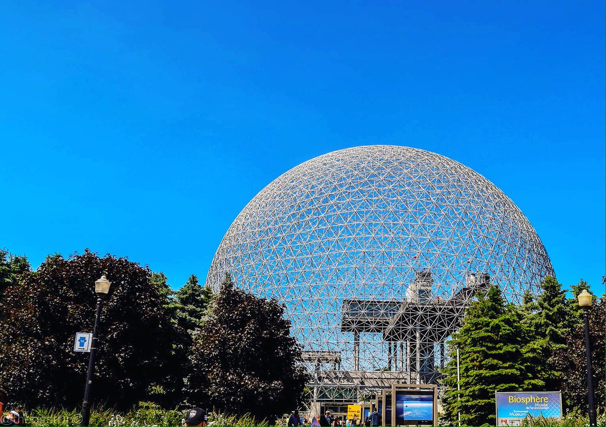 The BGs trip tweet media