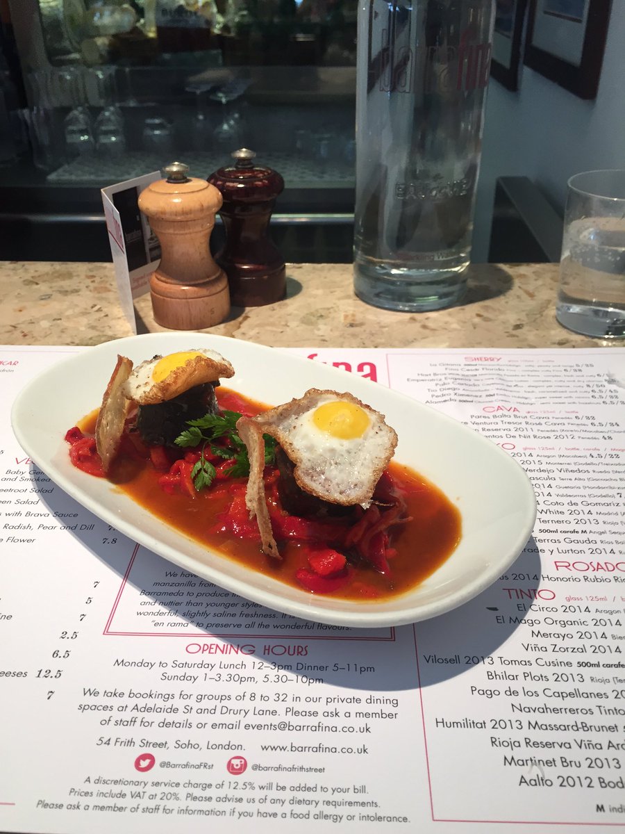 It wouldn't be a trip to the city without visiting @BarrafinaFRst  #soho #candles #interiordesign #interiors #home