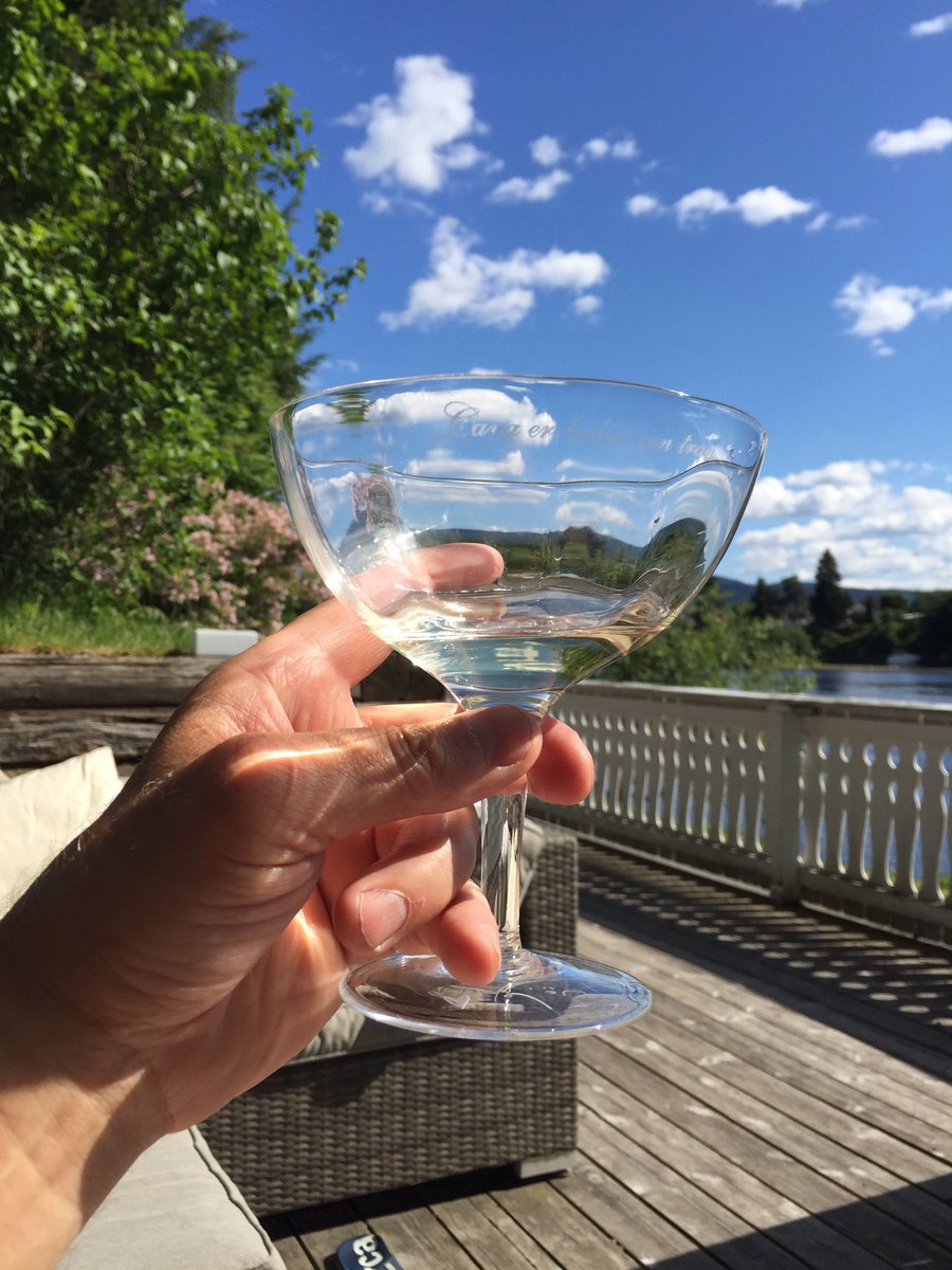 lindberg_david's tweet photo. Cava er bedre enn tran https://t.co/39SaiBKzrx
