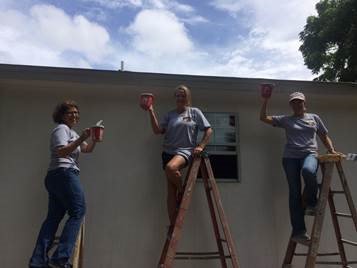 embreegroup's tweet photo. Cheers! #EmbreeH4HBuild #EmbreeTEAM @HabitatWilCo https://t.co/Kxvfz6gnso