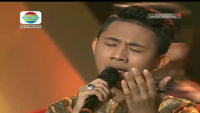 Ferafqu mana suaranya? Yuk nyanyi bareng <a href="/DA3_Rafly/">Muh.Rafly Heriawan</a> #QAcademy2016