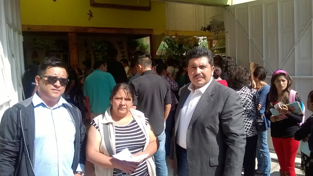 angel_francisco's tweet photo. @JORGEARREDONDOG Atentos en beneficio de las mujeres mexiquenses con @cg_cerecedo @stebancor #TEXCOCOESTE https://t.co/bnsxGMUAUO