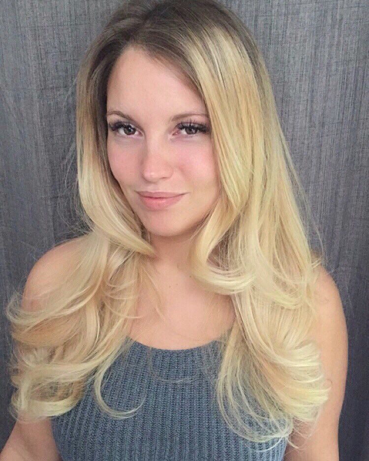 styledbychantel's tweet photo. ✨beautiful client Lana✨#colourchange #essex #blonde #potd #curlyblo #blowdry #longhairdontcare #hairdresser #london https://t.co/tFqkLfQb5x