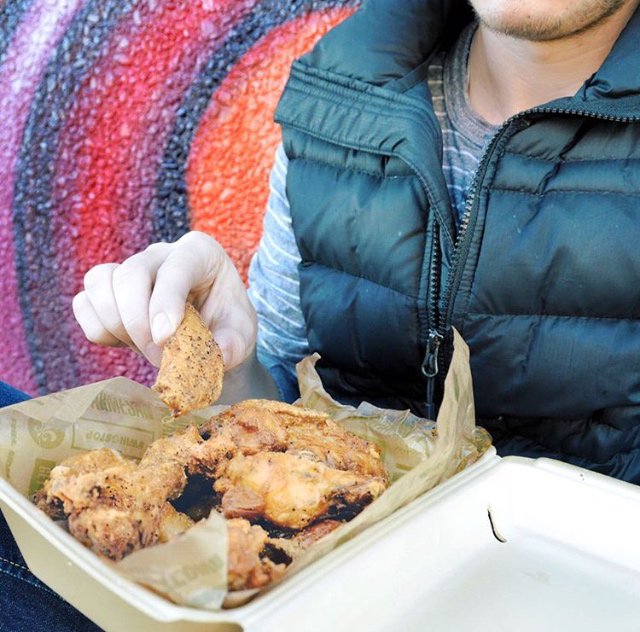 WingStop412's tweet photo. Ever notice #WingstopWednesday and #CheatDay tend to be on the same day? https://t.co/oj4mm5wNeE