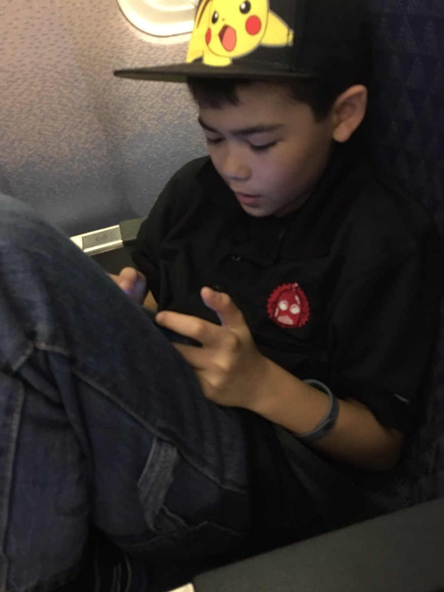 theminibotz's tweet image. Team minibotz is en route to @FloridaSupercon ... Second group leaving tomorrow can't wait for comic con