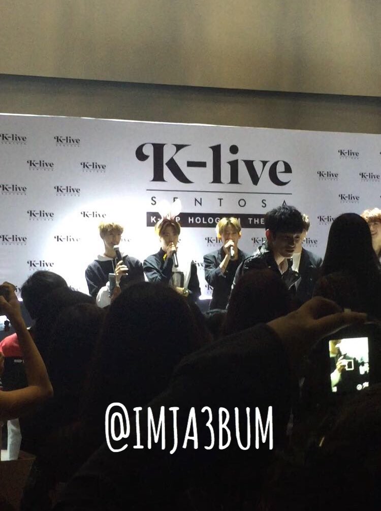 IMJA3BUM's tweet photo. here's a few photos of me standing in front of the boys during the Q&amp;A session!! #GOT7inSG https://t.co/k5deNBDC4C