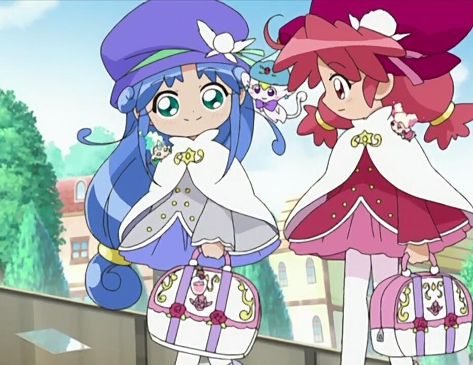 5. 신비한 별의 쌍둥이 공주. 개인적으로 마법 애니 중에서 의상이 젤 예쁘다고 생각한다. 평상복도 내 취향이고 변신옷도 진짜 넘 예쁨 ㅠㅠㅠㅠㅠ...