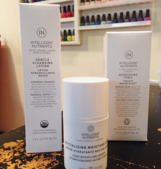 AdornSalon's tweet photo. 2 more days to enjoy our #Summer Spa Deals w/ detox #pedis and organic skincare &amp; facials! https://t.co/Ahmi0HcnMh https://t.co/a7meuxaNxd