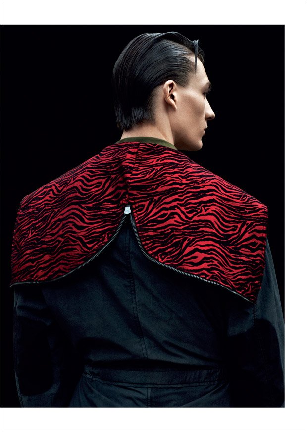 EliteWorldGrp's tweet photo. Finnlay Davis for @zoomagazine // See more of this story on Instagram and Facebook // @finnlayD @LANVINofficial https://t.co/51lwL0ZPRs