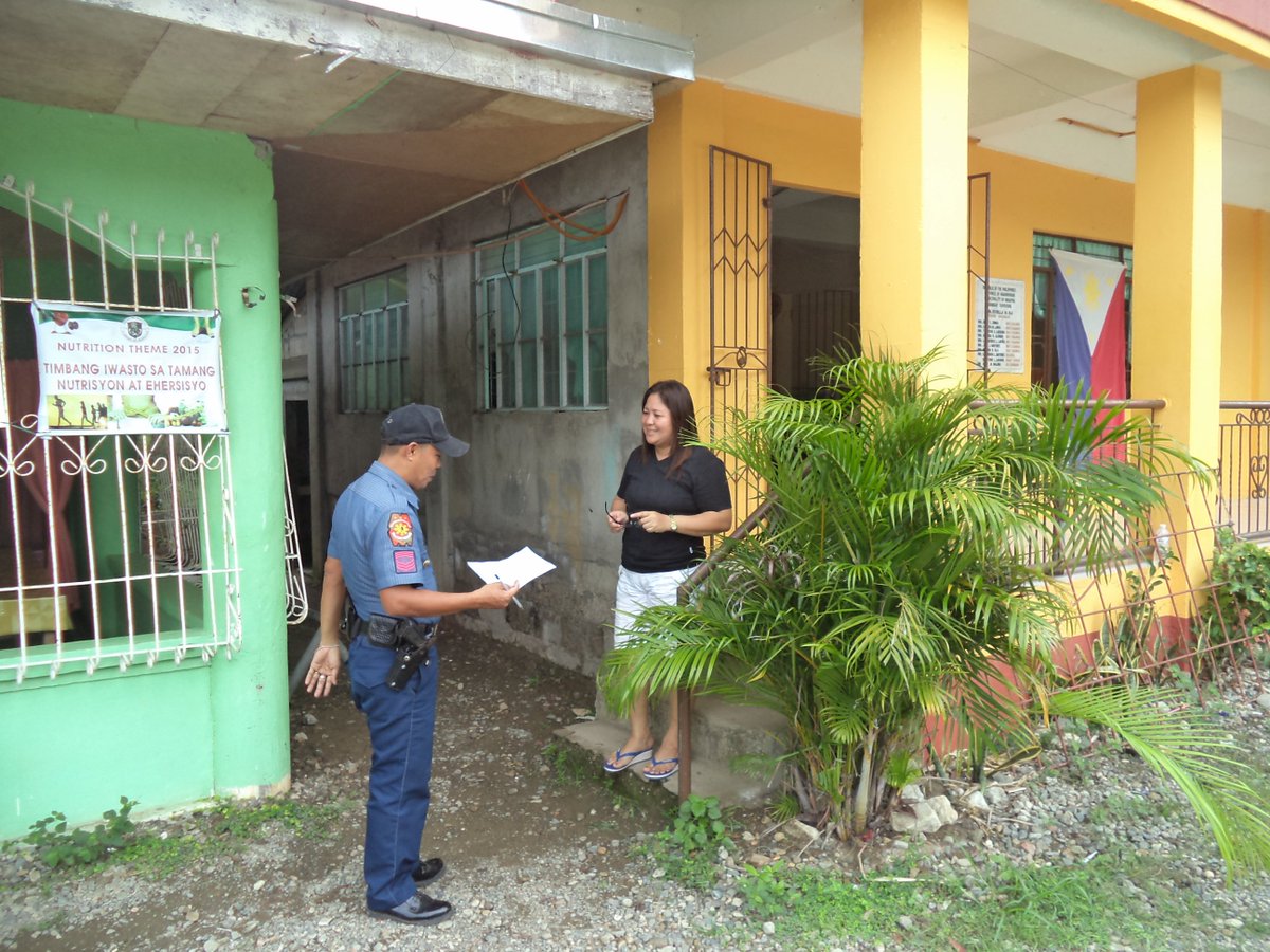 mogpog1's tweet photo. Brgy. Visitation #BrgyCapayang @MarinduquePCR @PRO4B_MIMAROPA @pnpdpcr https://t.co/lAmUygbEmo