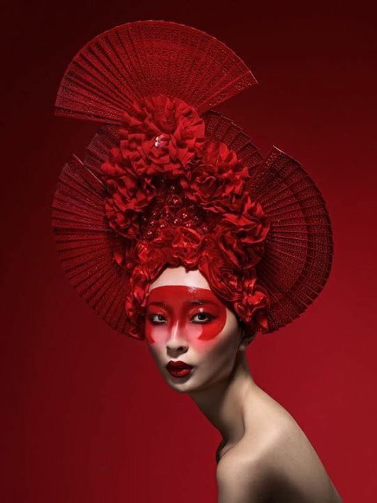 SandyJoJohnston's tweet photo. You got to love a little #red #30daysofMakeUpLooks https://t.co/0ir0qDqb7q