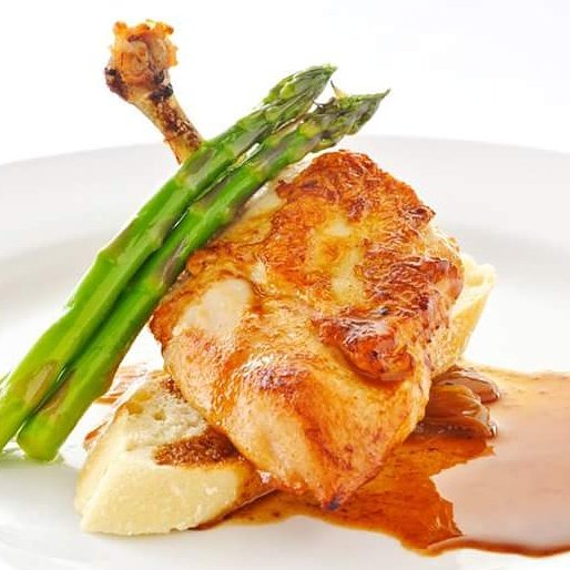 ColeysAmericanBistro tweet media