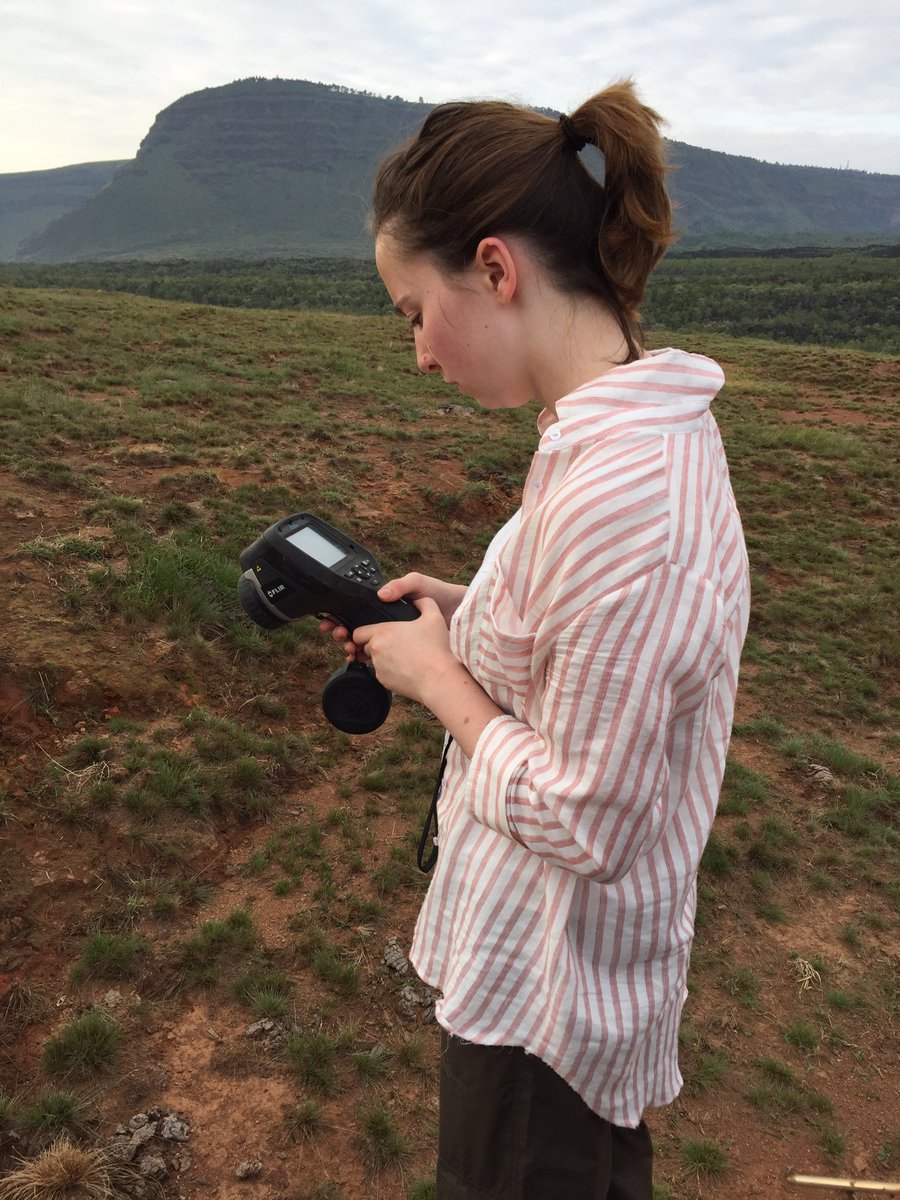 GURiftValley's tweet image. Deep in concentration! #InfraRedImaging #fumaroles #geothermal exploration @UofGEngineering  @UofGSciEng @UofGGES