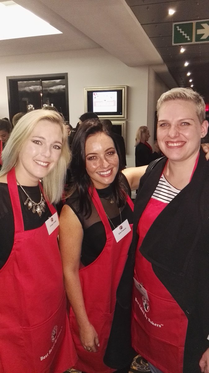 WithElle_za's tweet photo. @BakersSA enjoying the tasty bites and good conversation. https://t.co/l8lDPXoyx1