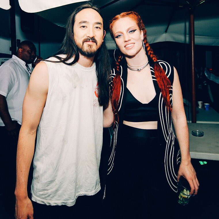 Love her voice 💁🏻🎤 @jessglynne https://t.co/7MDp8Vsc49