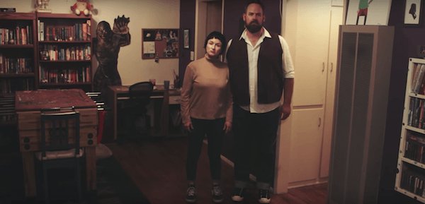 ComedyCake's tweet image. Video Licks: @TheMutiny Nails 'Why Your LA Apartment Sucks' with The Power of Music… comedycake.com/archives/33977