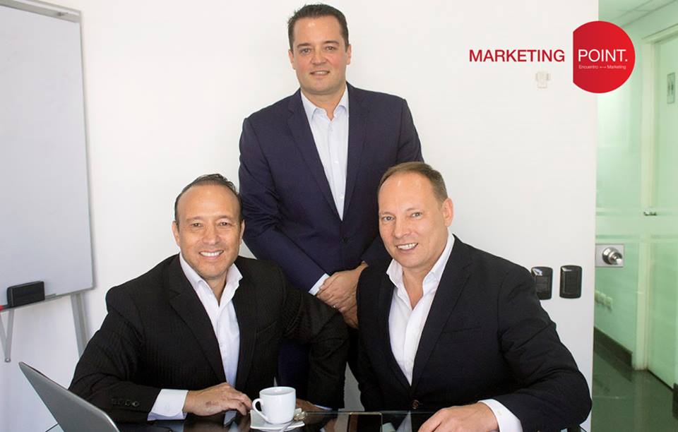 ImayicWorld's tweet photo. Gana una consultoría con #MKTPoint. Dona S/5 y apoya a los hnos de Puno #lc2 https://t.co/7Hy8wiUAys @anuoraguilar https://t.co/b8IgoOWu3t
