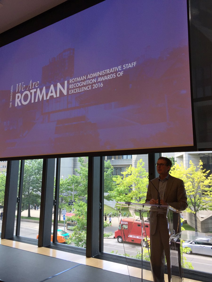 S_Nouman_Ashraf's tweet photo. Dean Tiff Macklem welcomes everyone to the 'We are Rotman' award of excellence @rotmanschool 
#OneRotman
🎉 https://t.co/scuSjBjKXx
