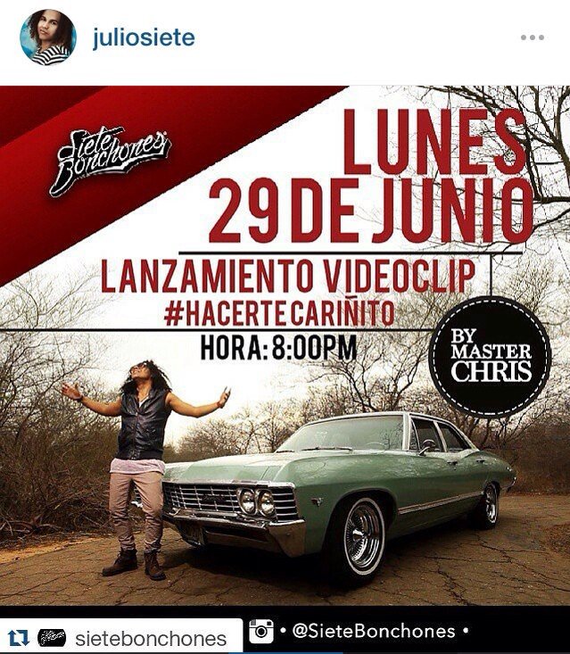 hl_vicky's tweet photo. Ya un año que por este videoclip escuche a julio siete😍😍 @sietebonchones https://t.co/5nwtJWCG5u
