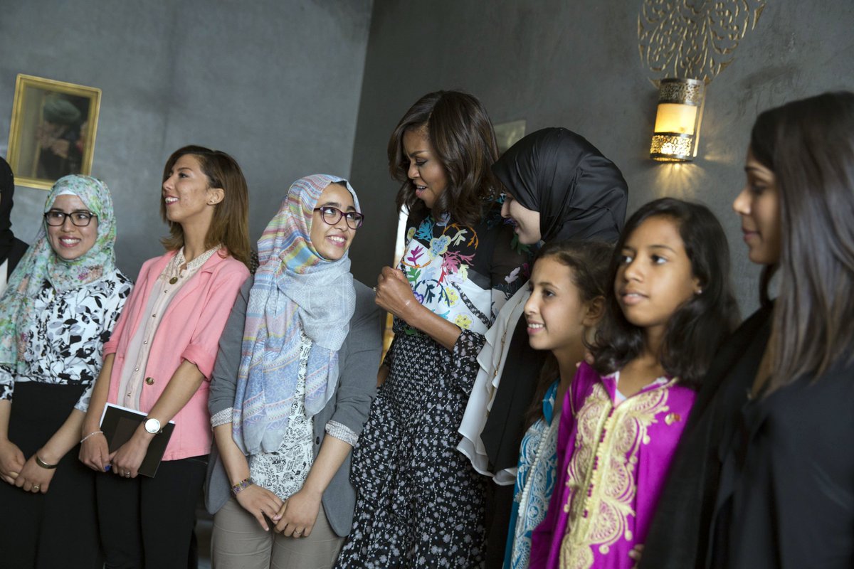 FLOTUS44's tweet image. Day 3: See what the First Lady was up to in Marrakech, Morocco → go.wh.gov/HgV4FJ #LetGirlsLearn