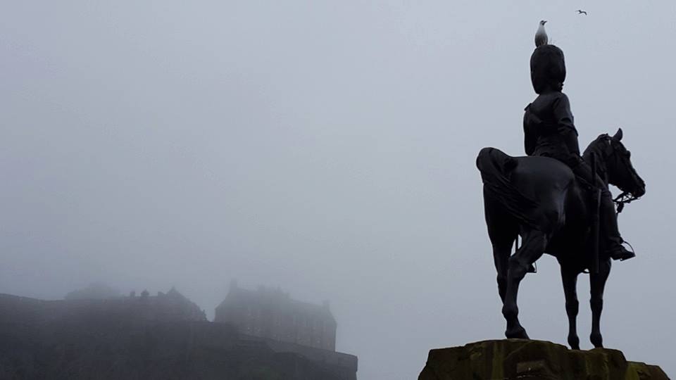 edinburghpaper's tweet photo. Foggy day, by Marco Bovone #eensnaps https://t.co/K4m1eltmsk #photography #edinburgh https://t.co/Vwz2yckL3z