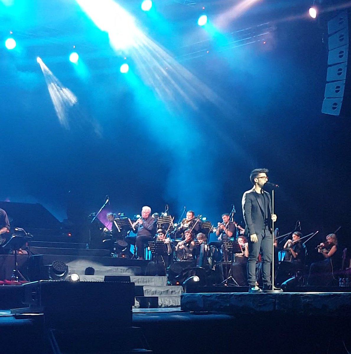 sergeeva_annet's tweet photo. #ilvoloeuropeantour2016 @piero_barone  @ilvolo  @Ilvolomundial @IlVoloMoscow @ILVOLOMIAMI https://t.co/uR8IfE9hZw