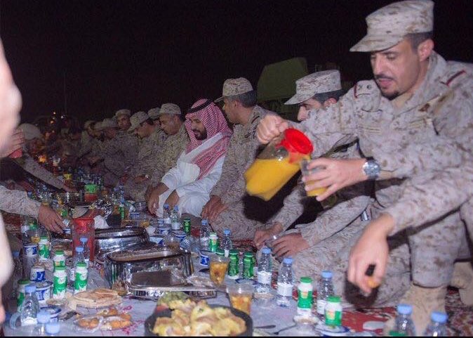 KSABrief's tweet photo. اللهم ادعوك بعظمتك ان تعيدهم لاهاليهم منصورين سالمين
هؤلاء من يستحق الدعاء لهم رجال عاهدوا الله على نصرة دينه وصدقوا https://t.co/7kSNYUy8sS