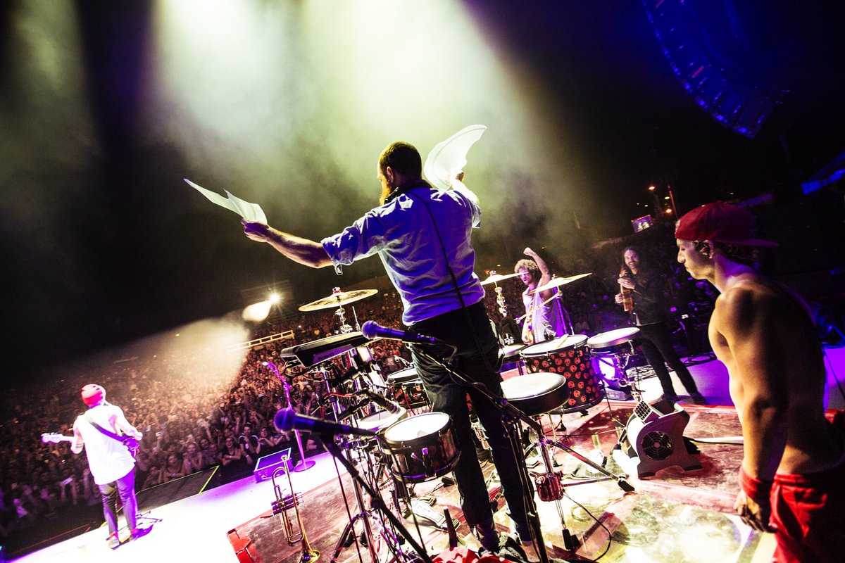twentyonepilots's tweet photo. josh's broken kick drum, charlotte. https://t.co/MccfVsSa9Z
